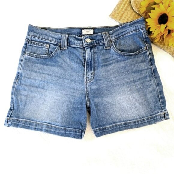 Levi's 515 Women's Jean Shorts Size 12 Blue Denim Summer Outdoor Casual Pockets - Picture 1 of 14